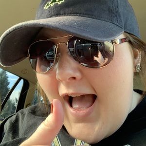 Meet your Posher, Kaitlyn